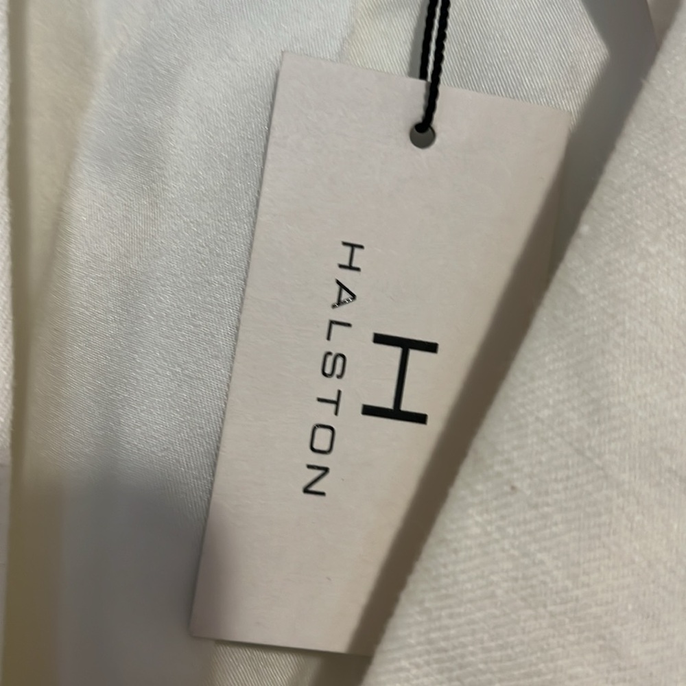 Halston Single-Button Linen Blazer - image 5